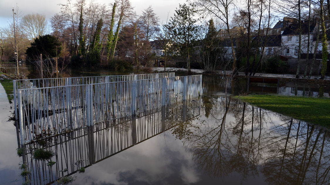 Inondation - Le Steir déborde - Parking de la Providence - 7 février 2014 (10)