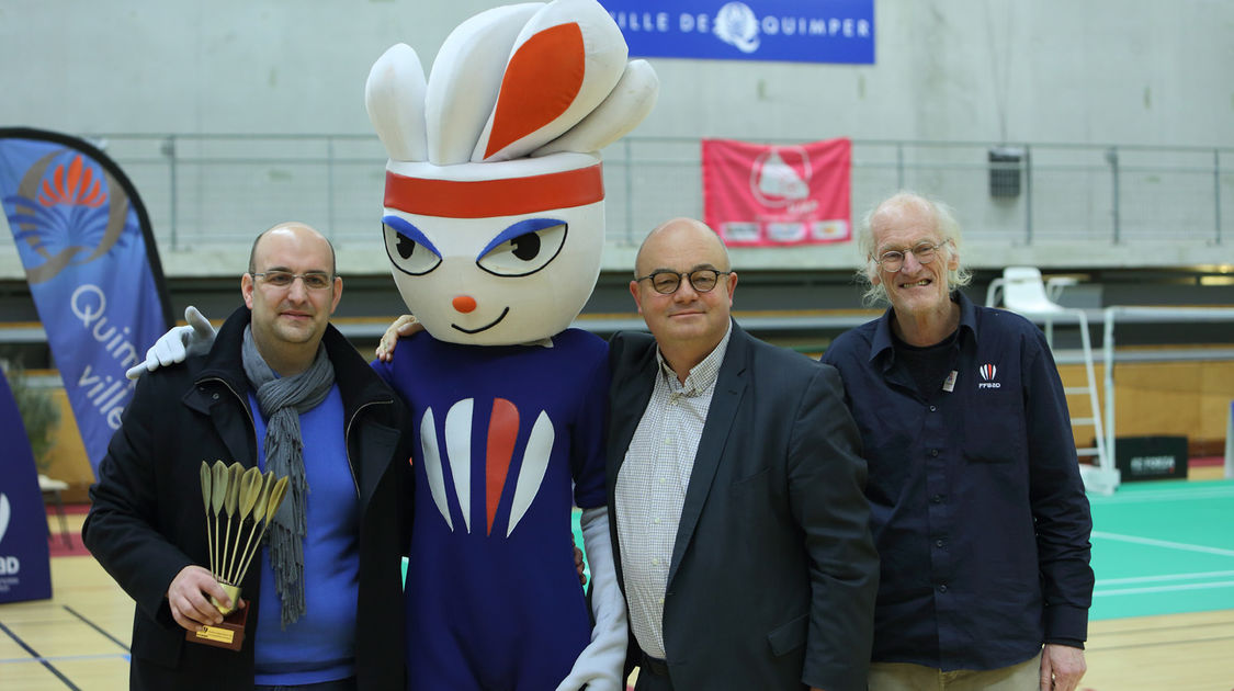 Du 20 au 22 janvier 2017 la halle des sports de Penhars accueillait les 4e championnats de France de parabadminton organisés par la section badminton de l Ujap (20)