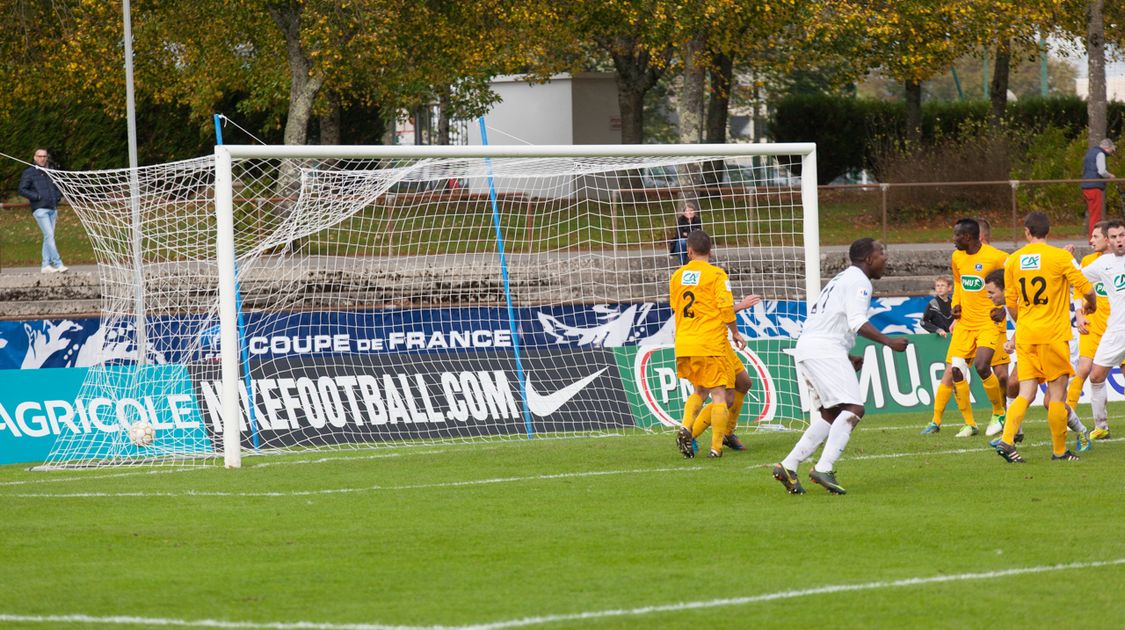 Match de rêve - Quimper (blanc) contre Auray (jaune) (26)