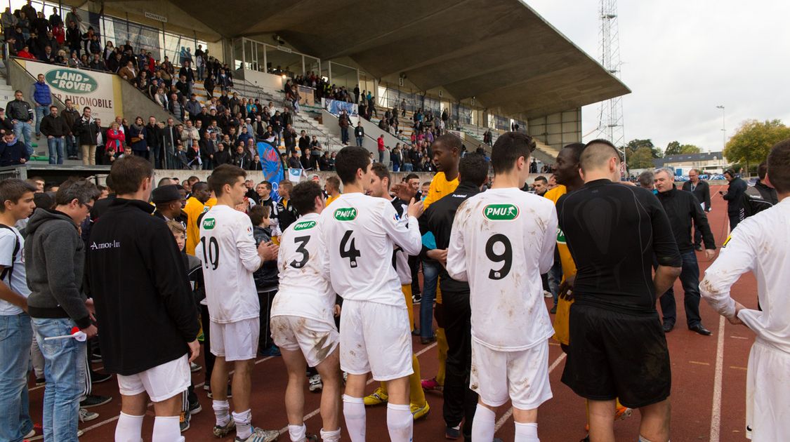 Match de rêve - Quimper (blanc) contre Auray (jaune) (35)