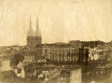 L'Odet, les remparts et la cathédrale avant 1856