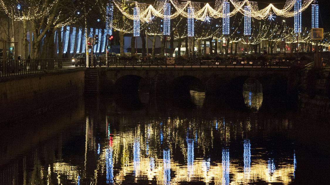 Les-illuminations-de-Noël-2015-(20)