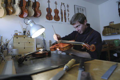 Atelier Saint-Marc, luthier, archetier