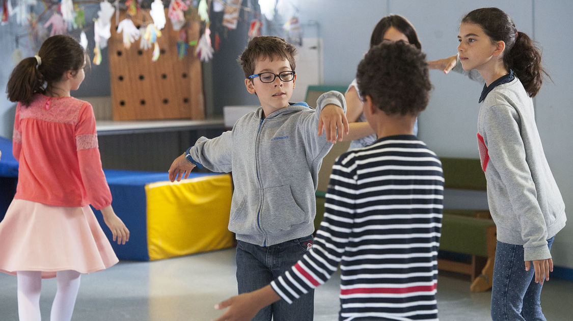 Le projet Danse avec les autres - Ecole de Penanguer - juin 2018 (36)