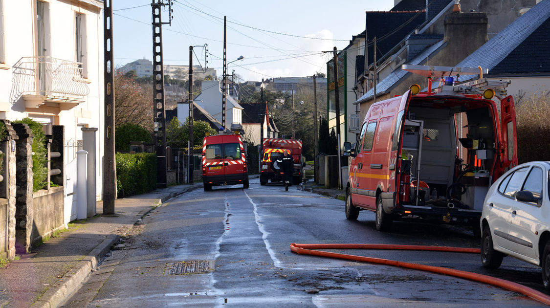 Inondation - Le Steir déborde - Intervention des pompiers rue Auguste Dupouy - 7 février 2014 (40)