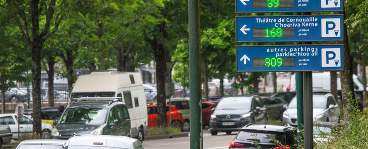 Un nouveau système pour trouver plus rapidement une place de parking 