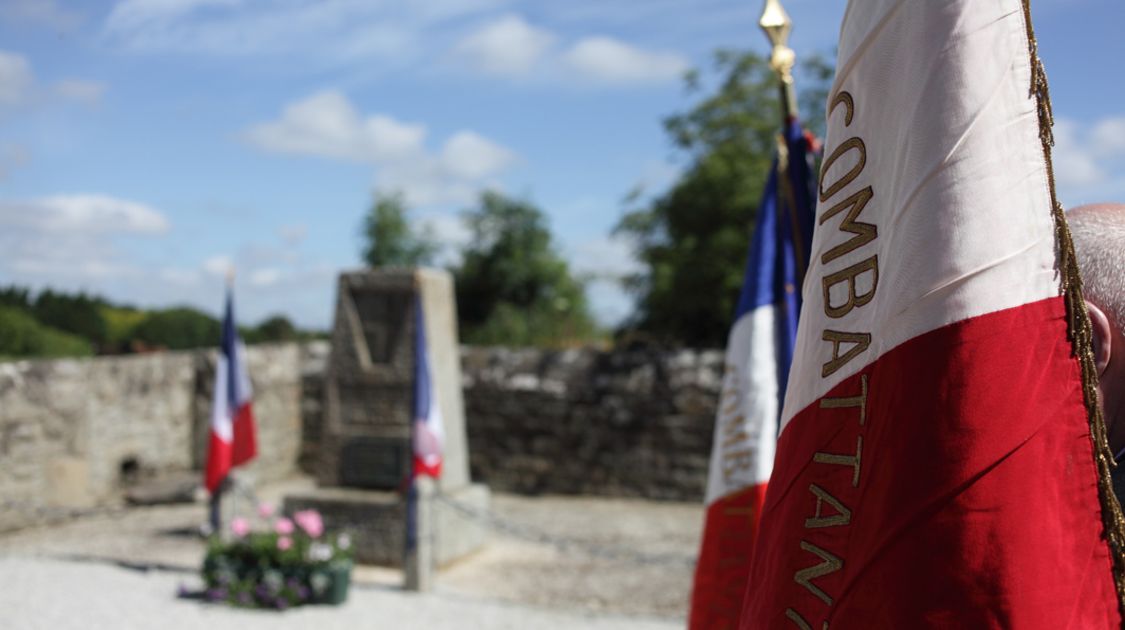 Commémoration du souvenir des résistants morts aux fermes du Guellen, Penhoat et Kergrenn (19)