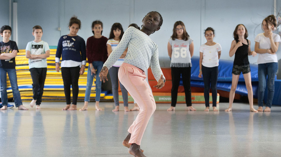 Le projet Danse avec les autres - Ecole de Penanguer - juin 2018 (8)