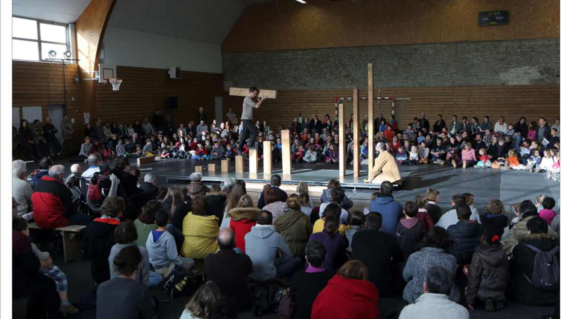 5e édition du festival de cirque Circonova du 15 janvier au 6 février 2016 (3)