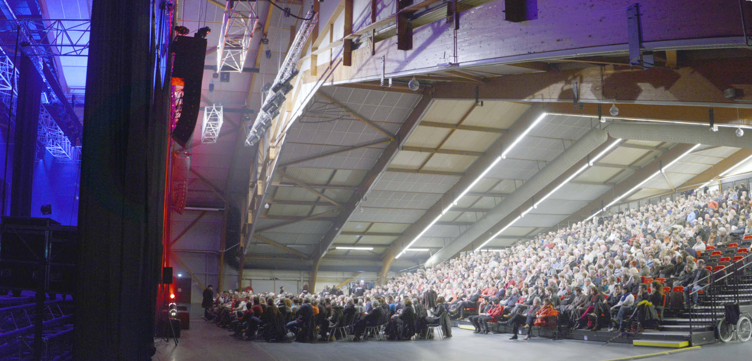 Premier spectacle au nouveau Pavillon : en attendant Chevallier et Laspalès