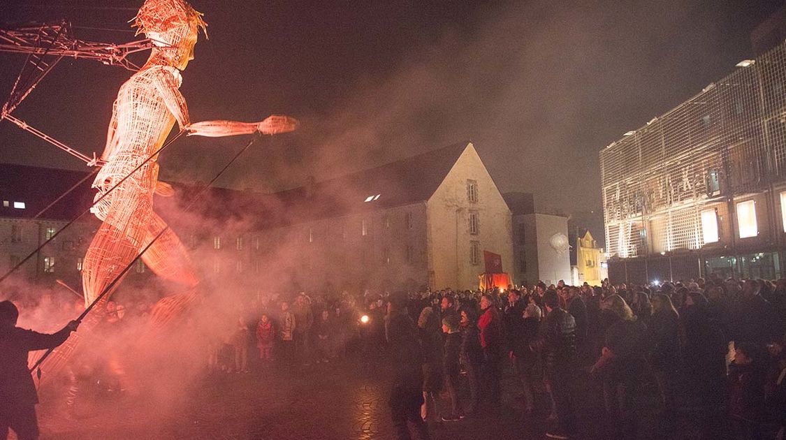 Via le géant de la compagnie de l Homme debout - Echappées de Noël 2016 (14)