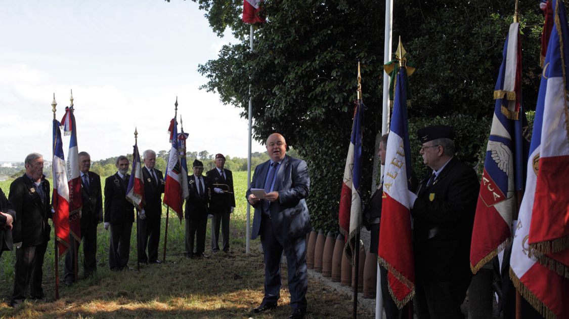 Commémoration du souvenir des résistants morts aux fermes du Guellen, Penhoat et Kergrenn (3)