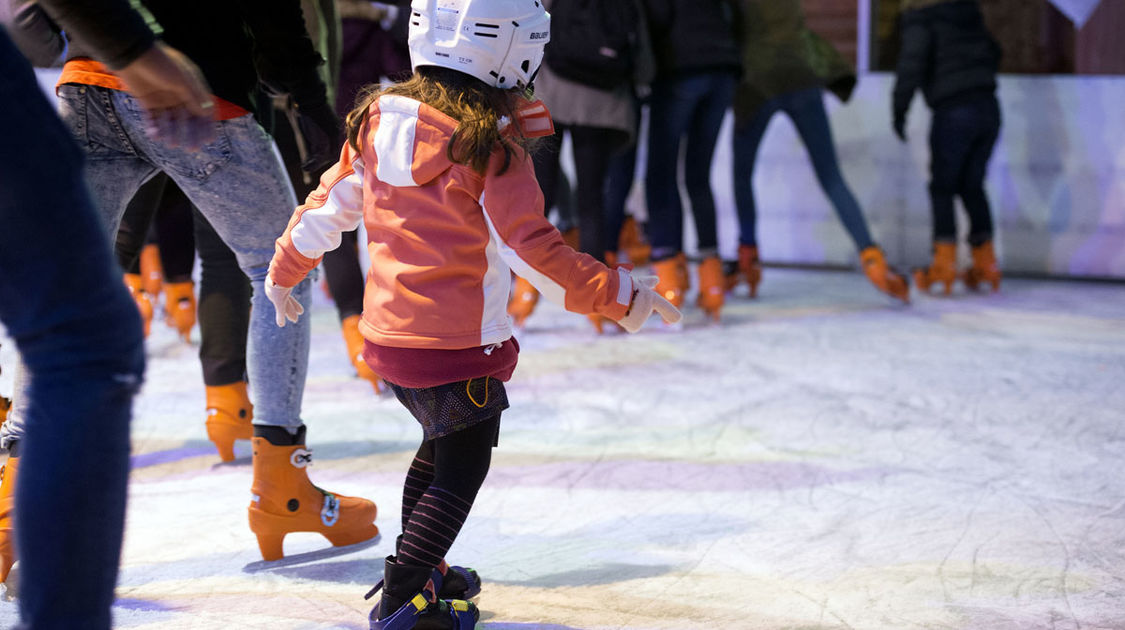 Patinoire place Saint-Corentin - Trois semaines de glisse (3)