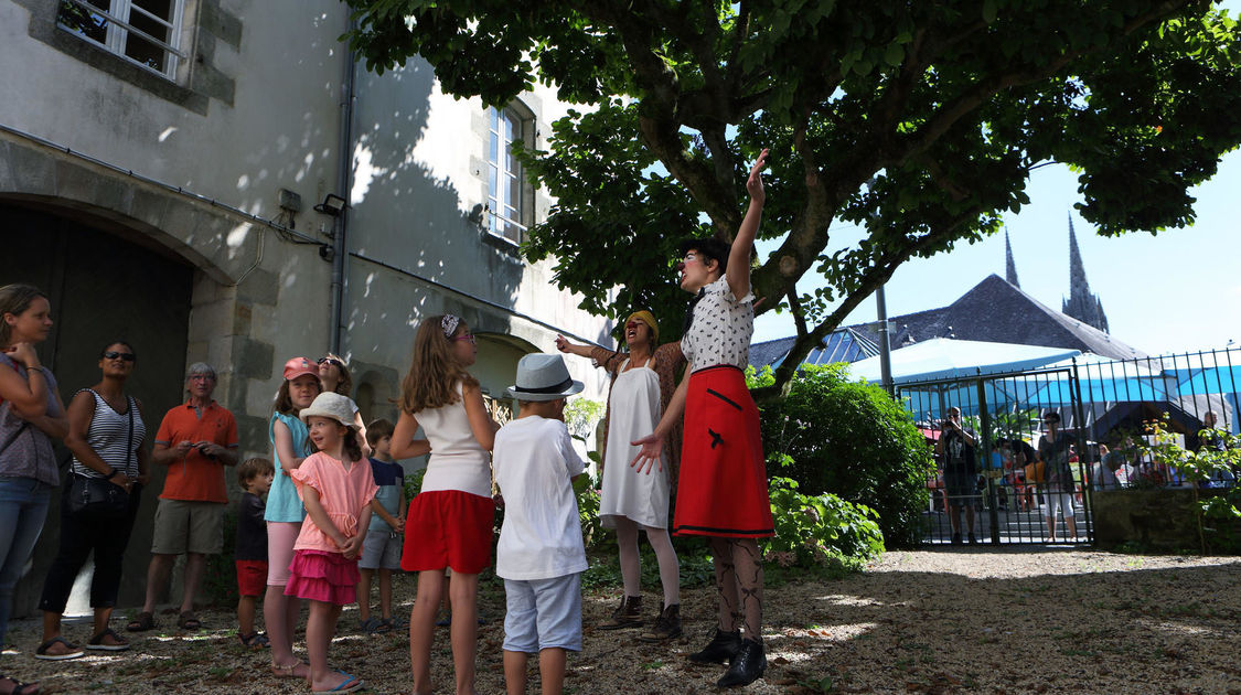 En août, les enfants sont des princes