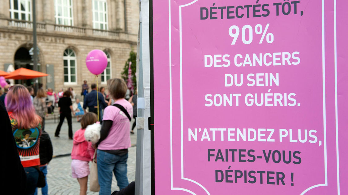 Octobre rose 2015 - Journée de prévention au dépistage du cancer du sein (7)