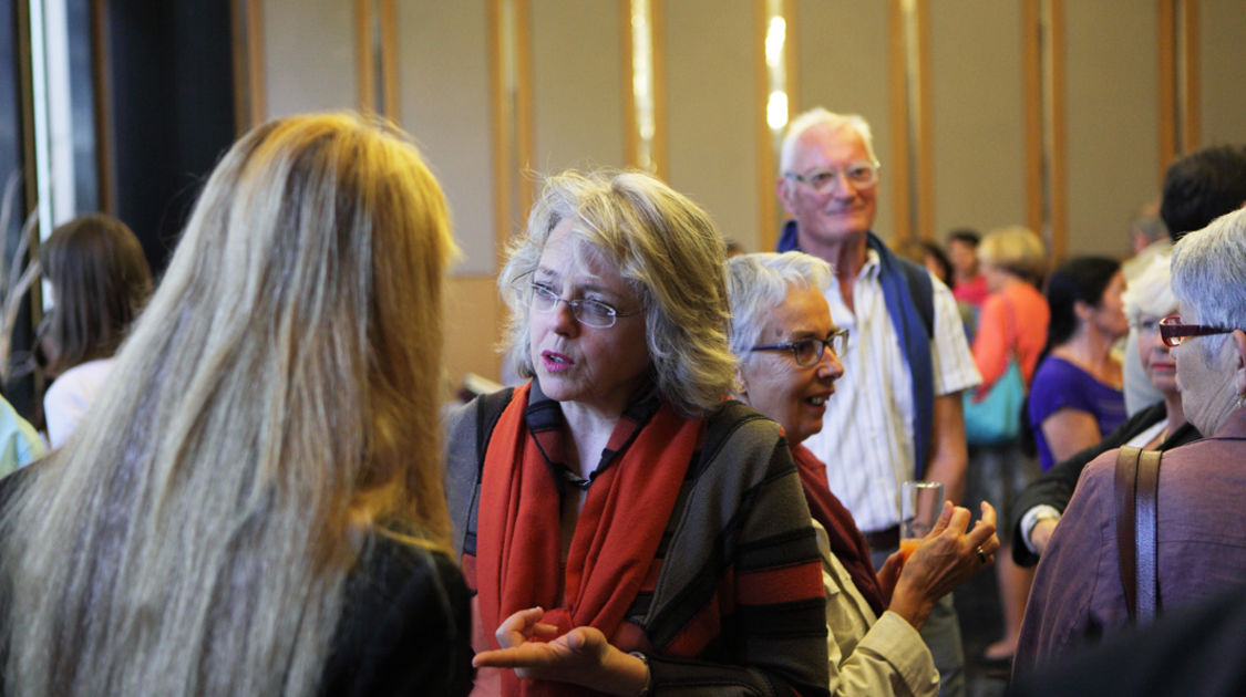 Isabelle Le Bal, 1ère adjointe chargée de l’administration générale, lors de la cérémonie d'accueil des nouveaux Quimpérois.