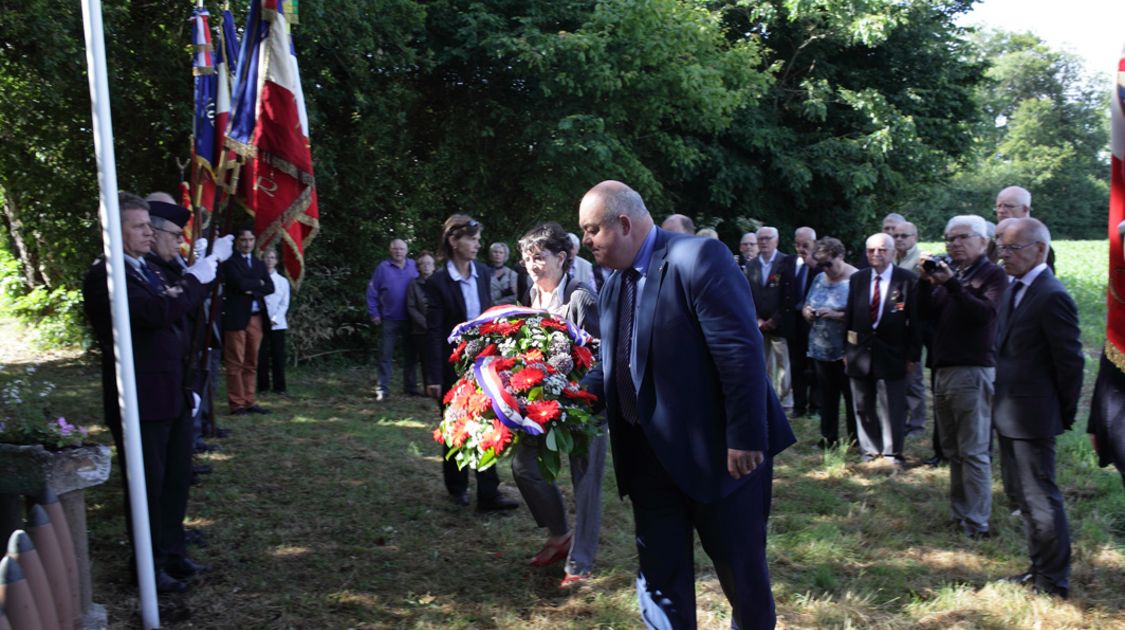 Commémoration du souvenir des résistants morts aux fermes du Guellen, Penhoat et Kergrenn (4)