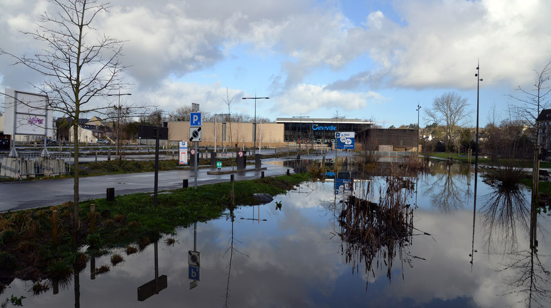 Inondation - Le Steir déborde - Parking de la Providence - 7 février 2014 (15)