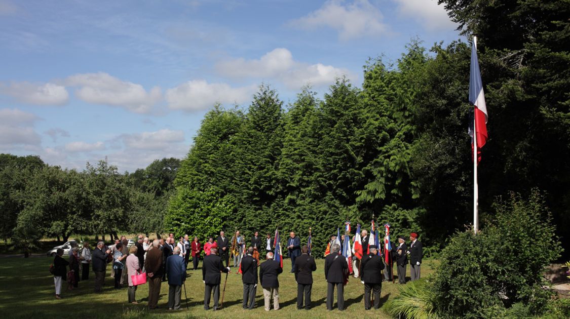 Commémoration du souvenir des résistants morts aux fermes du Guellen, Penhoat et Kergrenn (9)