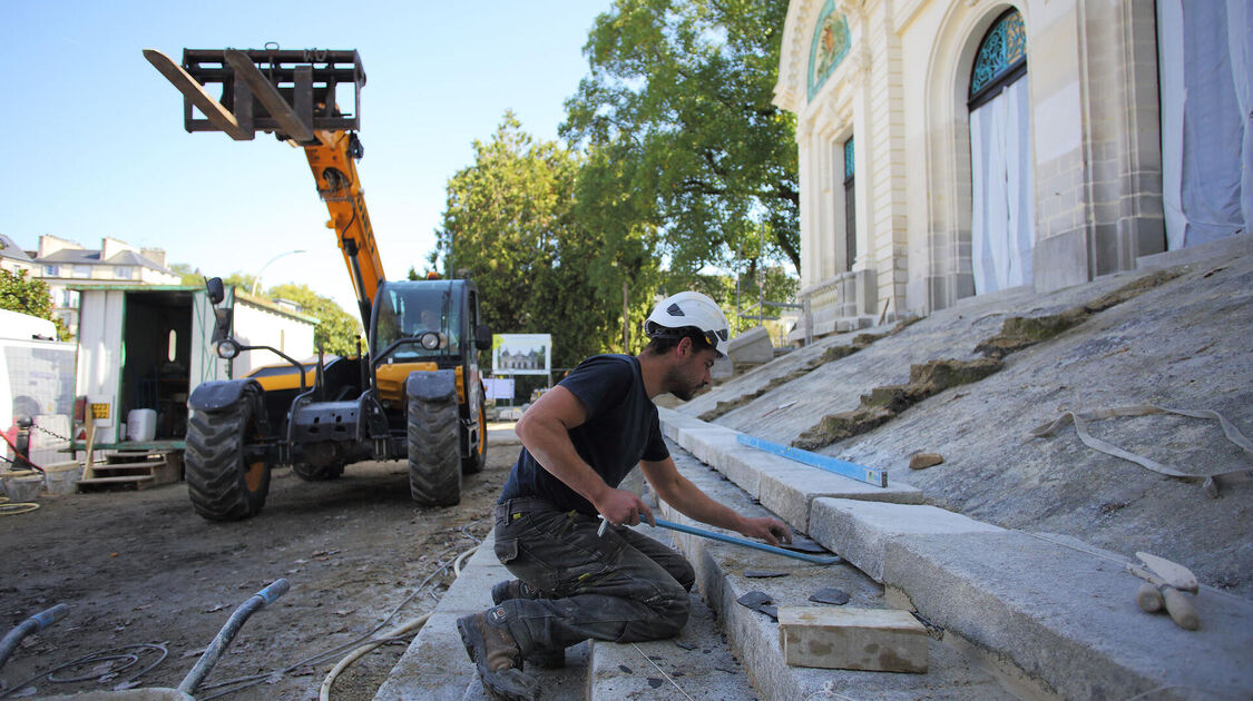 Travaux de rénovation du théâtre Max-Jacob