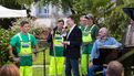 Le comédien Michaël Lonsdale et le pianiste Patrick Scheyder ont donné une représentation du spectacle des Jardins et des hommes dans le jardin du théâtre Max Jacob le 25 juin (1)
