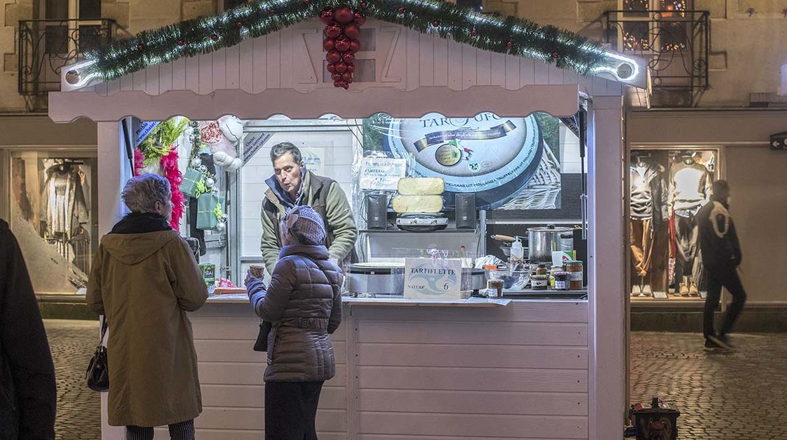 Le marché de Noël de la place Terre-au-Duc (9)