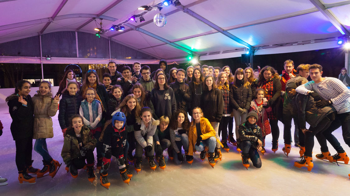 Inauguration de la patinoire place Saint-Corentin le 9 décembre 2016 (16)