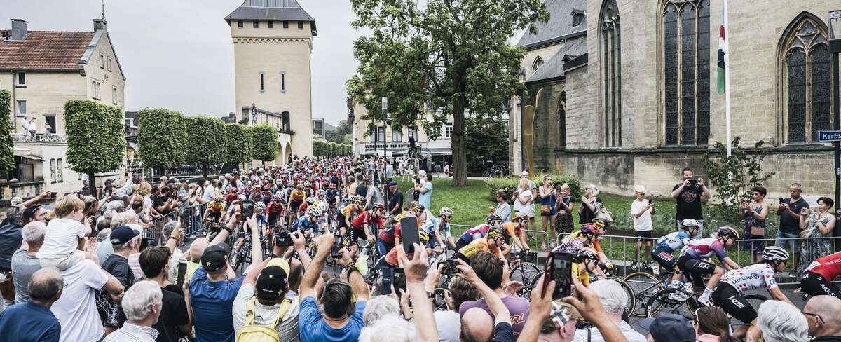 Les Reines du Tour : Le Tour de France Femmes et le Festival de Cornouaille, dimanche 27 juillet 2025