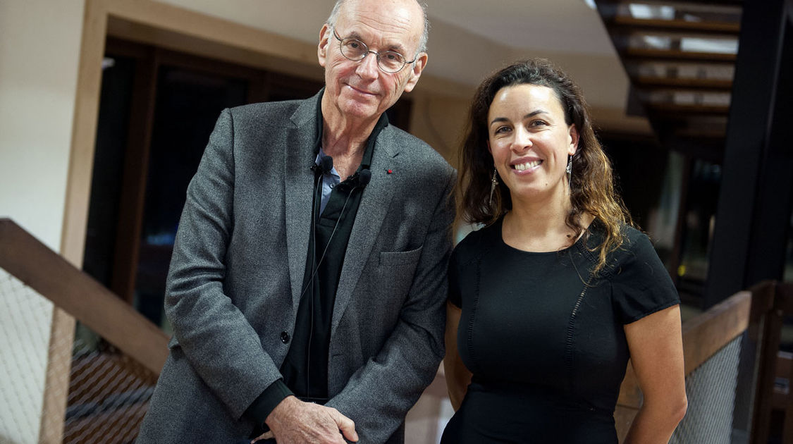 Conférence de Boris Cyrulnik neuropsychiatre au centre des congrès du Chapeau Rouge (3)