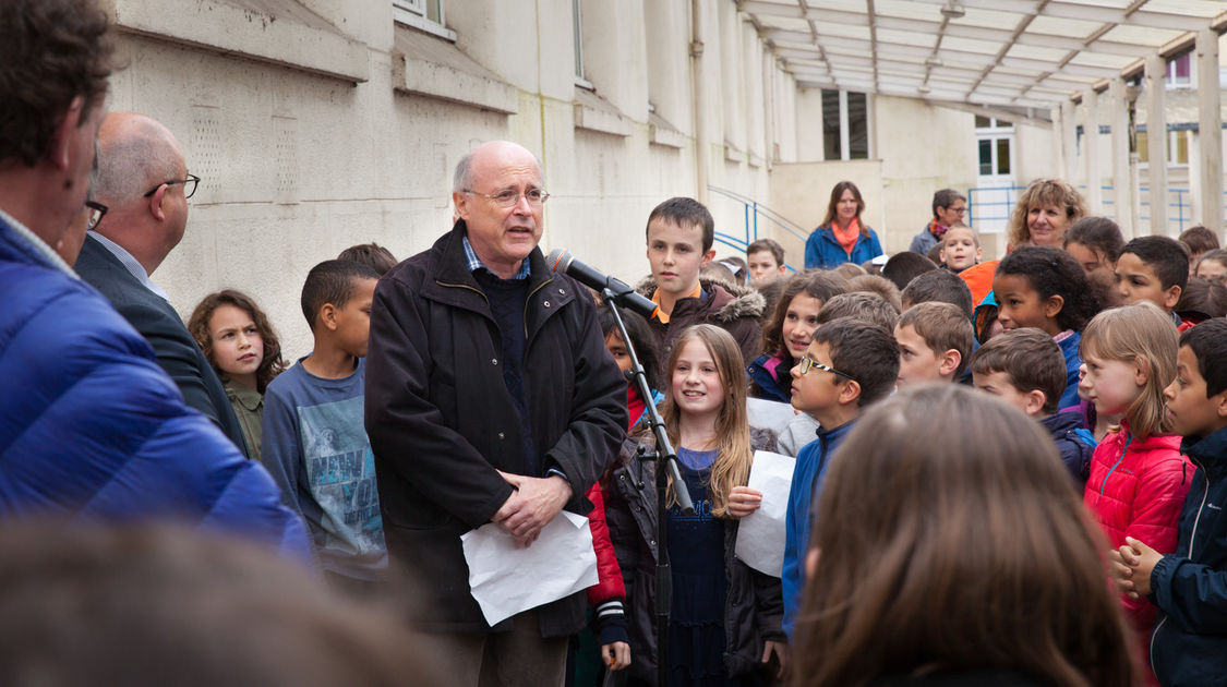 Jean-Paul Le Pohon, enseignant de la classe de CE2.