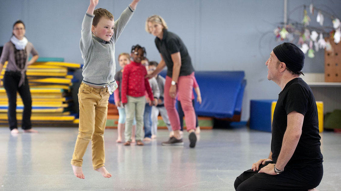 Le projet Danse avec les autres - Ecole de Penanguer - juin 2018 (28)