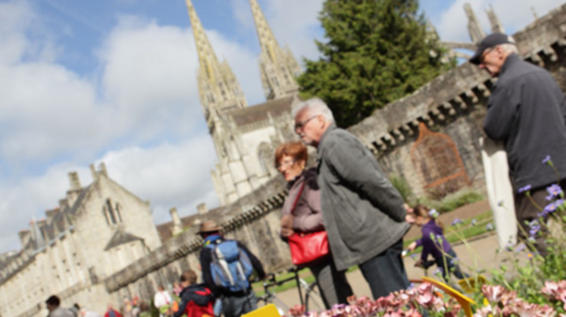 Le 10 mai 2015, le marché de la fleur d'été de retour sur les quais de l'Odet.