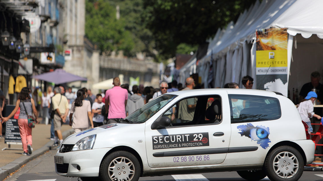 La sécurité a été renforcée pour le festival (10)