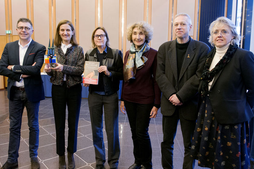 Cécile Boyer-Runge, éditrice chez Robert Laffont