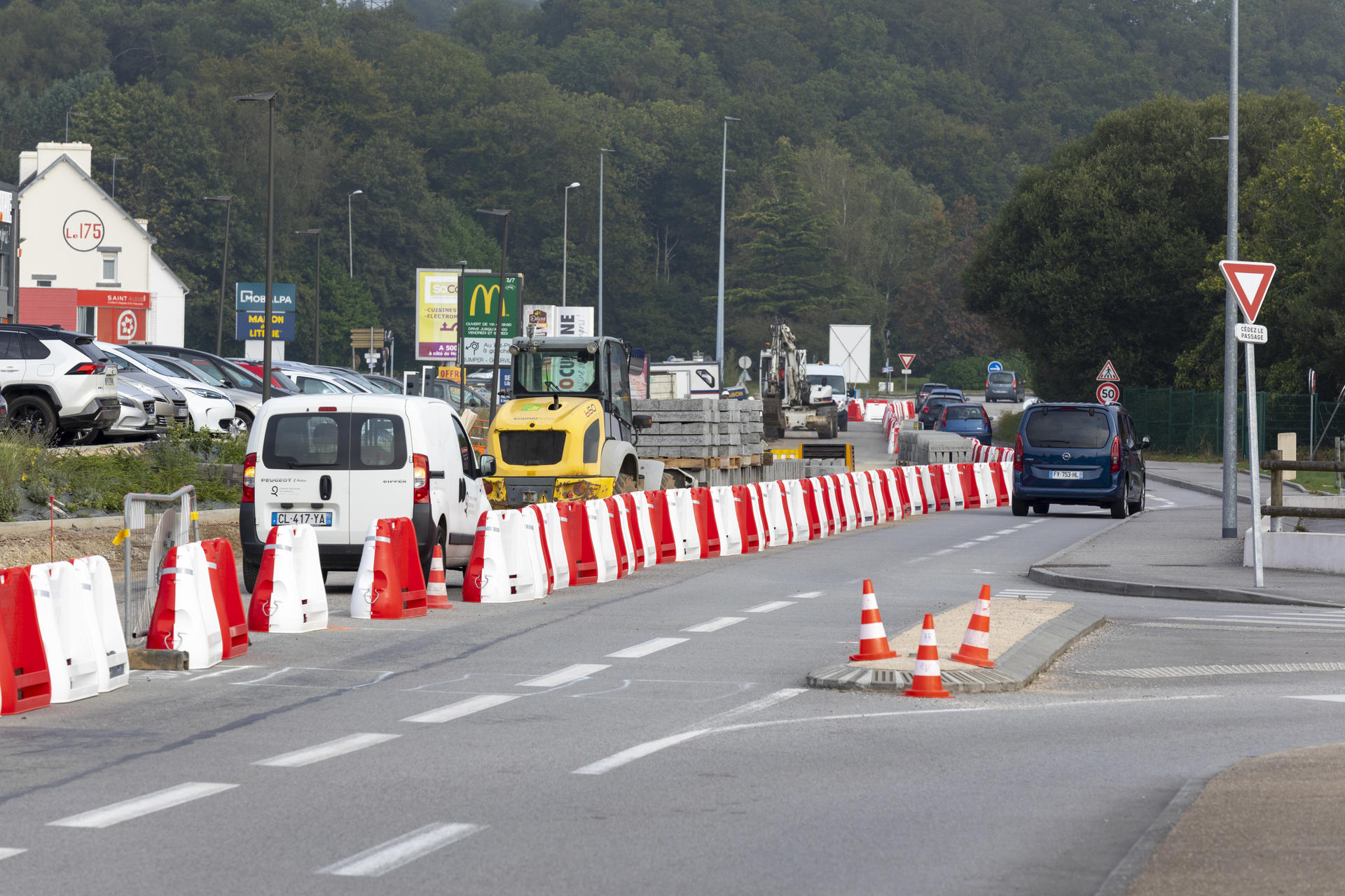 Travaux de voirie à Gouvily