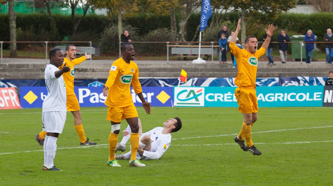 Match de rêve - Quimper (blanc) contre Auray (jaune) (28)