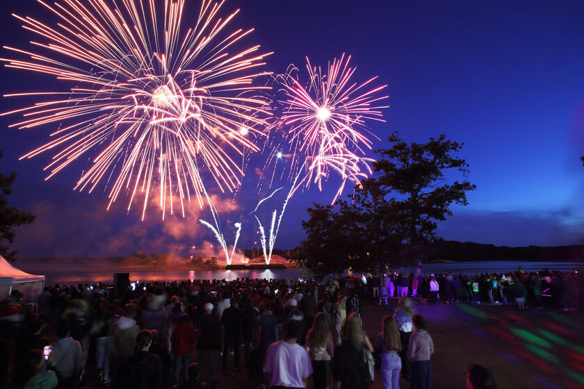 Fête nationale Animations et feu d’artifice à Creac’h Gwen : Lundi 13 juillet Le