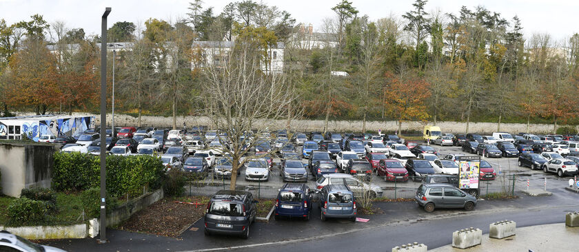 Evolution de la réglementation sur le parking Michel-Gloaguen