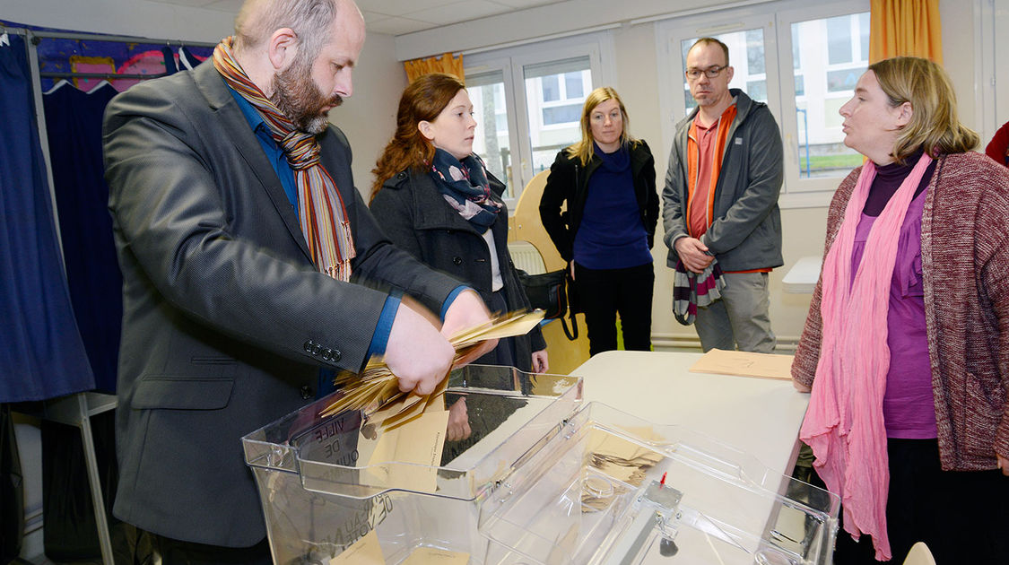 Second tour des élections départementales 2015 (4)