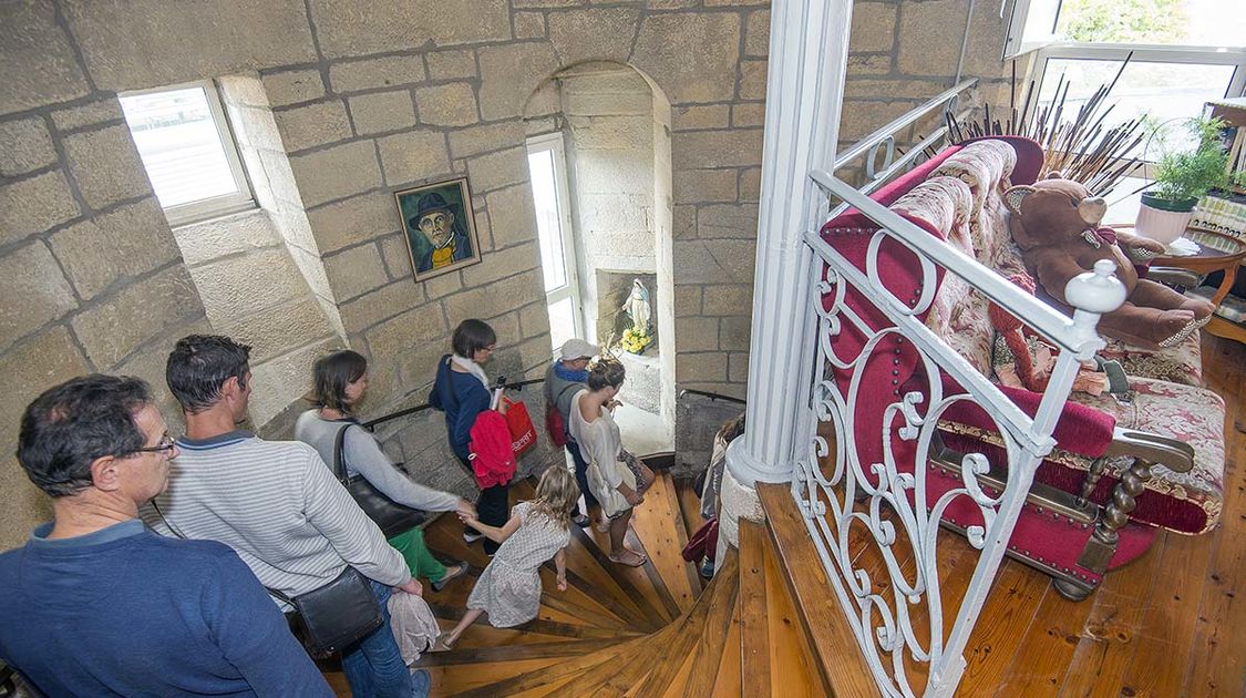 Visite du manoir de Kernisy lors des 33e journées du patrimoine les 17 et 18 septembre 2016.