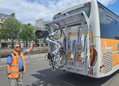 Porte velos avec assistance