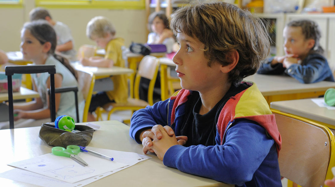 Mardi-2-septembre-2014---Rentrée-des-classes---Visite-du-maire-Ludovic-Jolivet-(3)