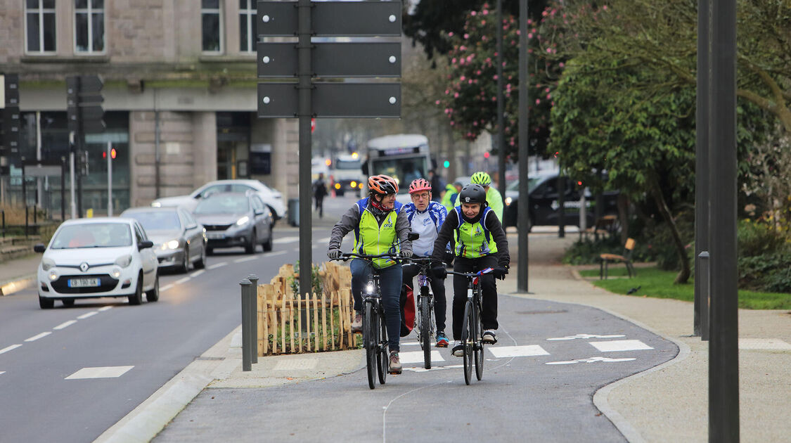 Quais de l'Odet : Inauguration du pont du Théâtre