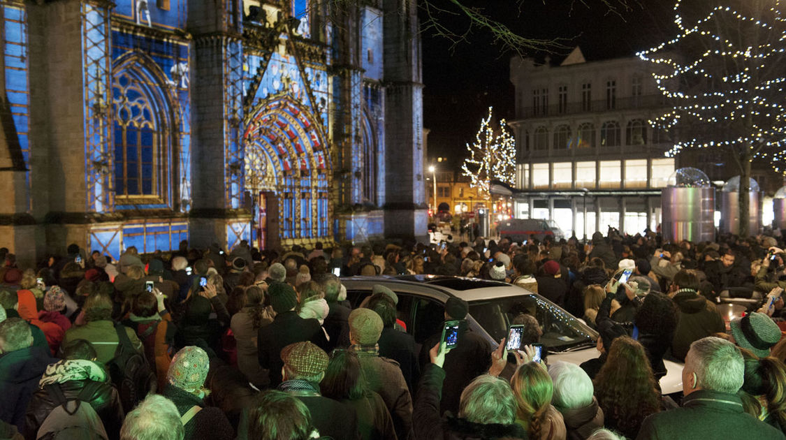 Iliz-Veur - Illumination de la cathédrale - Un son et lumière unique (13)