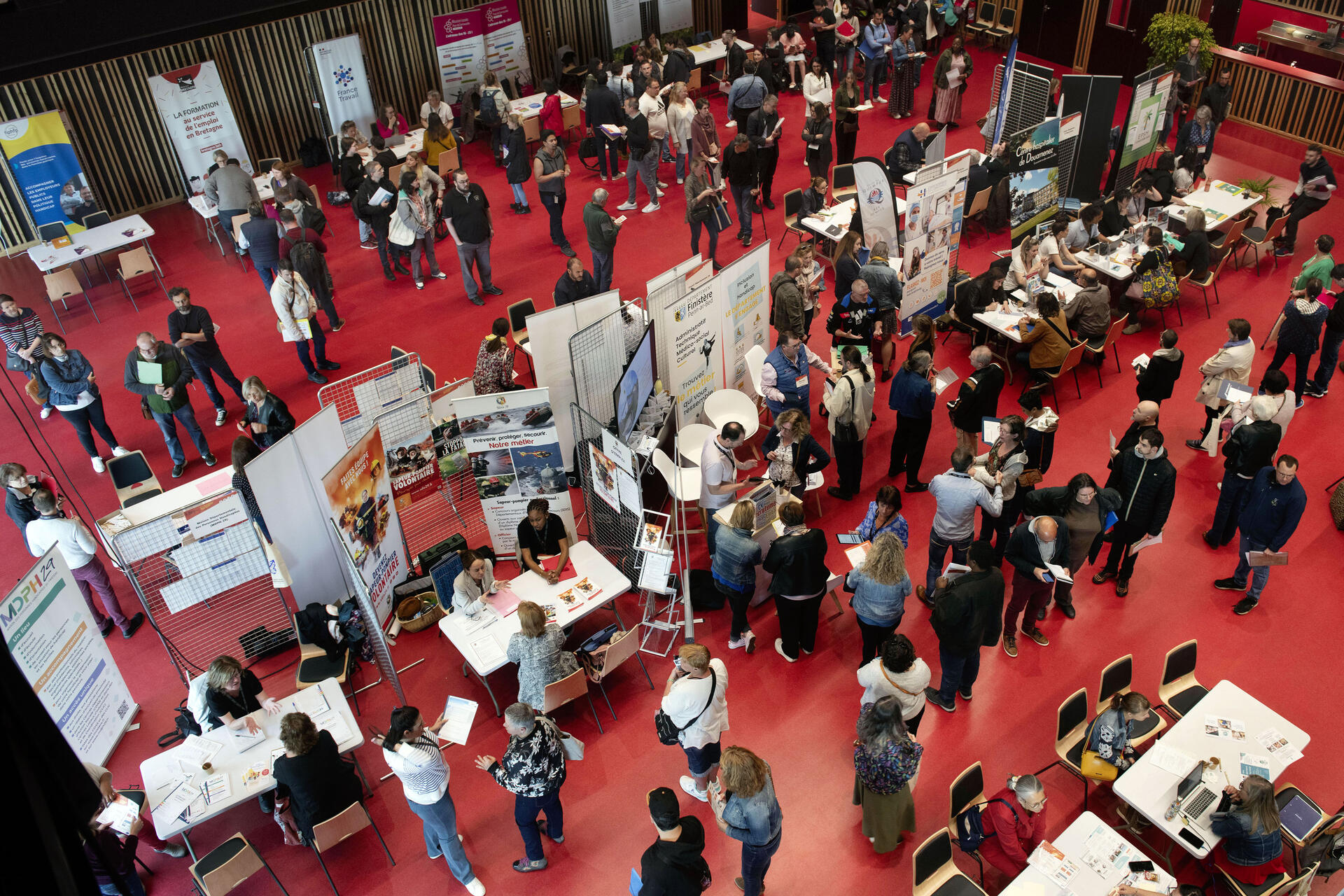 Salon du handicap et des métiers publics en finistère sud 2024