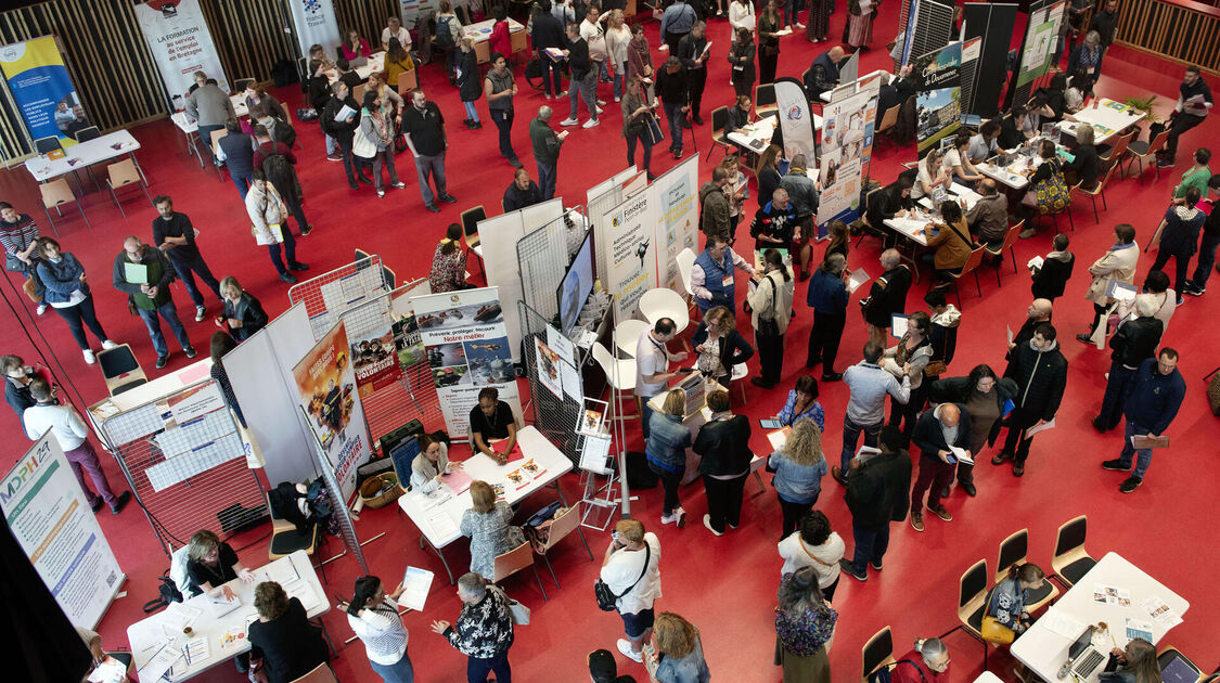 Salon du handicap et des métiers publics en finistère sud 2024
