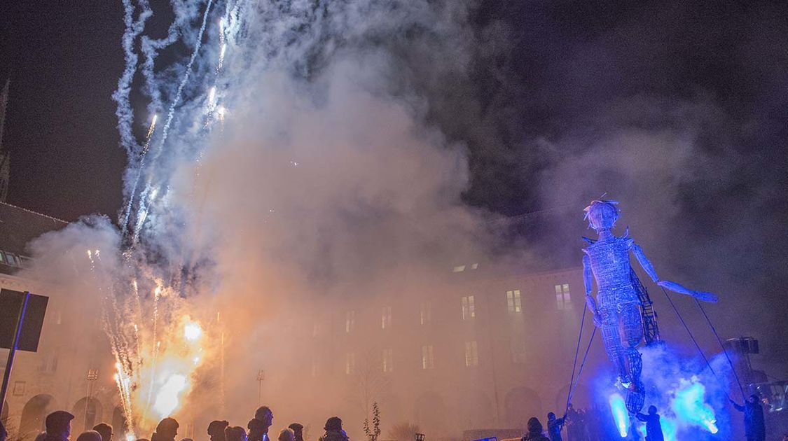 Via le géant de la compagnie de l Homme debout - Echappées de Noël 2016 (8)