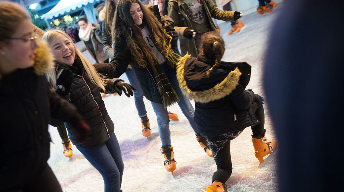 Patinoire place Saint-Corentin - Trois semaines de glisse (6)