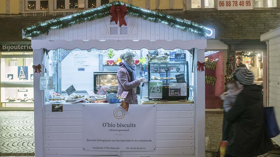 Le marché de Noël de la place Terre-au-Duc (14)