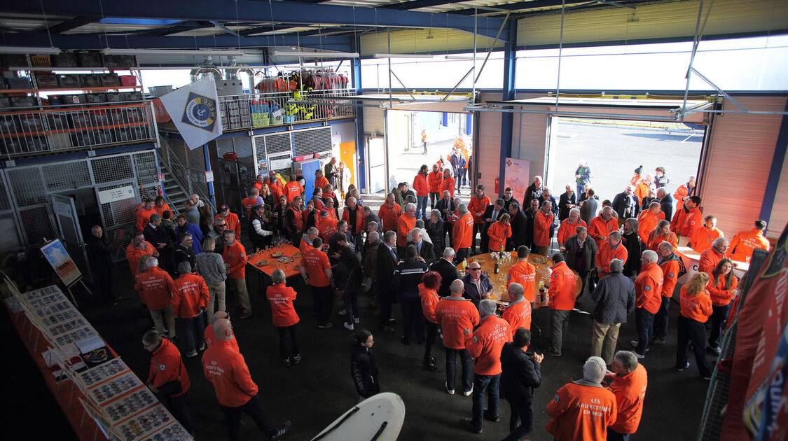  Inauguration du Centre de Formation et d'Intervention -SNSM Quimper, en présence de son parrain Jean Le Cam.